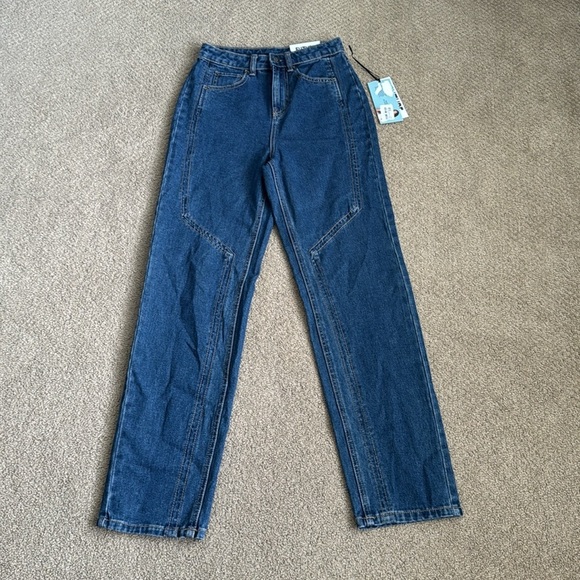 *NWT Future Collective Women's Western Seamed Straight Denim - Size: 0 - Picture 2 of 7